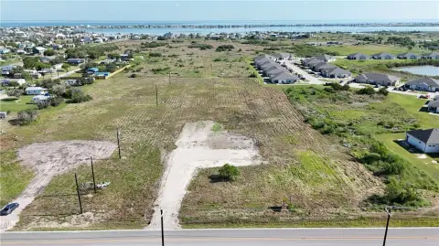 Unrestricted Land Near Rockport Beach