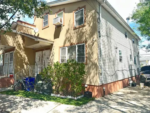 Duplex with Basement Space