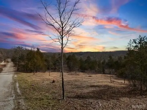 Residential Land in Festus, MO