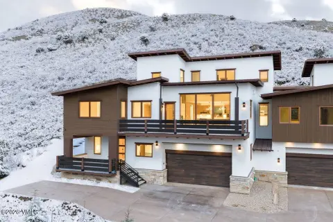 Duplex with Outdoor Decks