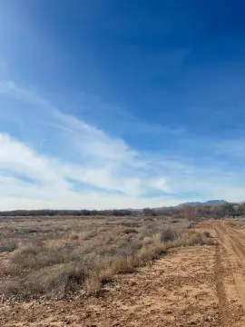 Farmland with Acequia Frontage
