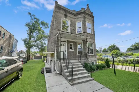 Renovated 2-Flat with In-Law Suite