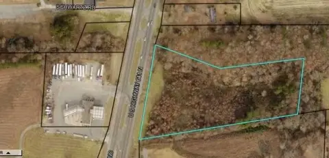 Level Commercial Land