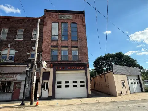 Two-Building Flex Property