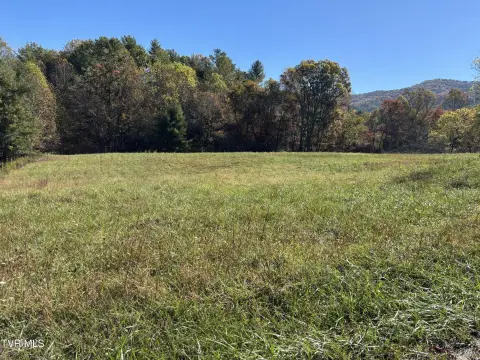 Usable Land with Mountain Views