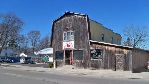 Mixed-Use Building with Warehouse