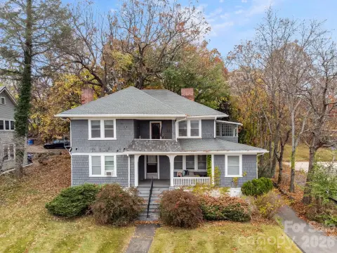 CBI-Zoned Quadplex Near Downtown
