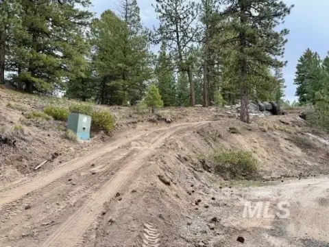 Scenic Residential Building Lot