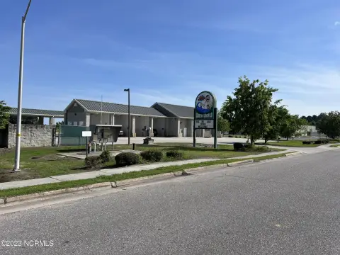 Covered Car Wash With Dog Wash