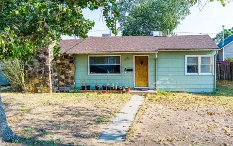 Upgraded Ranch Duplex