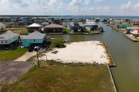 Waterfront Land in Holiday Beach