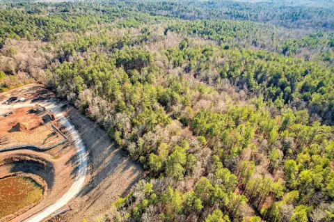 Land in Growing Appling Area