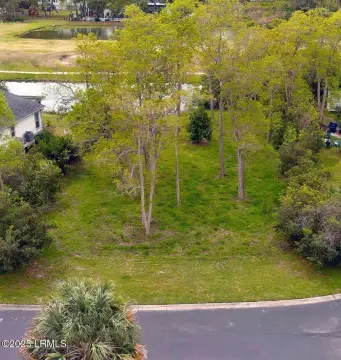 Residential Lot with Public Utilities