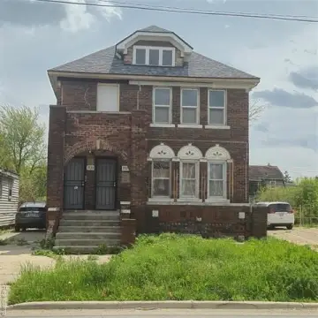 Detroit Triplex: High-Value Investment