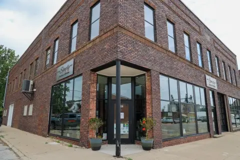 Ida Grove Commercial Building Opportunity