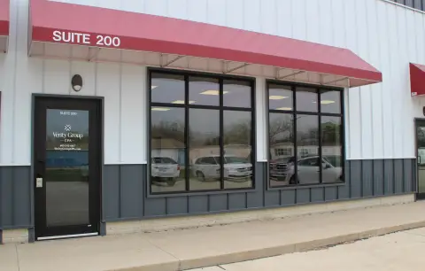 Modern Office with Garage Space