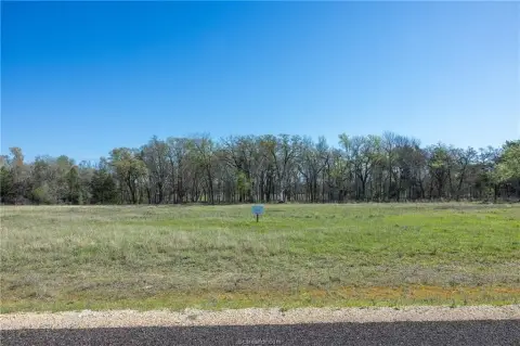 Cameron, TX Homesite in Subdivision