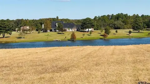 Waterfront Lot in Stallion Lake