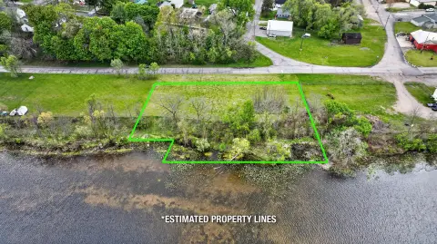 Waterfront Land in Concord, MI