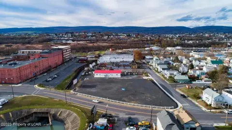 Commercial Land for Lease