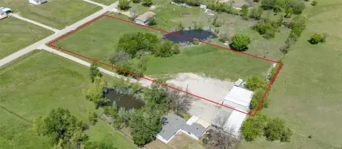 Acreage with Metal Workshop