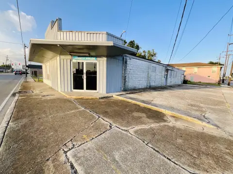 Convenience Store with Walk-In Cooler