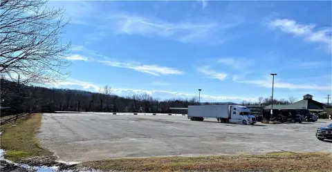Commercial Land Near Public Park
