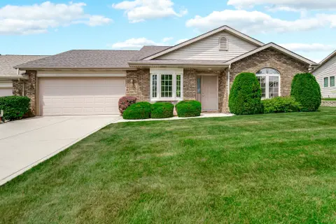 Townhome with Oversized Garage