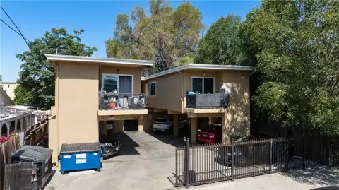 6-Unit Multifamily Property