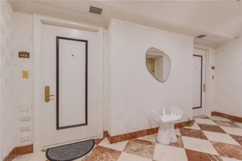 Luxury High-Rise Condo in Las Vegas