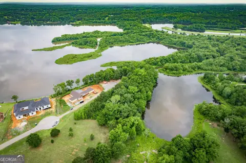 Waterfront Homesite Opportunity on Lake Tobesofkee
