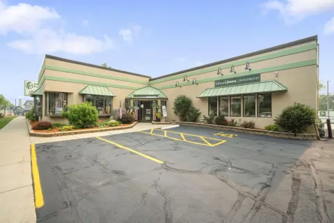 Downtown Multi-Tenant Retail Building