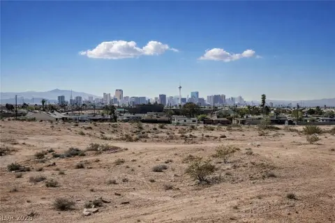 Land Parcel in North Las Vegas