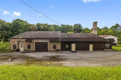 Flex Building with Service Garage