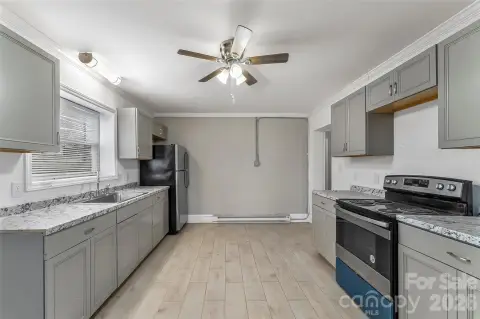 Updated Duplex on Oversized Lot