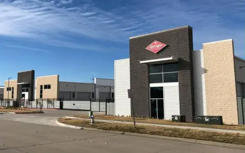 Allen, Texas Luxury Garage