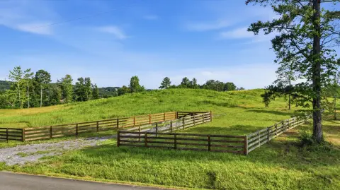 Fenced Level Acreage Tract