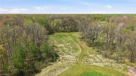 20 Acres Wooded Land Retreat