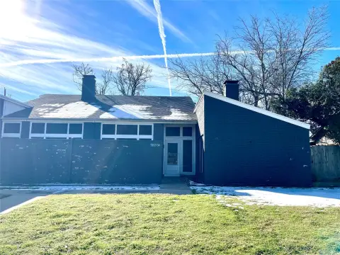 Six-Bedroom Duplex