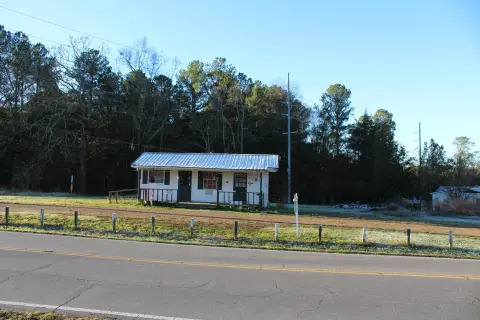 Corner Lot Commercial Building