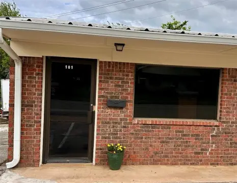 Denison, TX Office/Retail Space