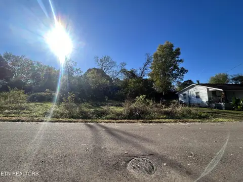Knoxville Industrial-Zoned Lot For Sale