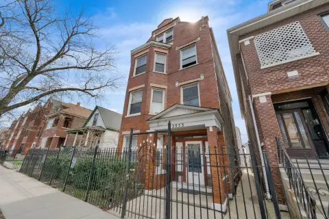 Brick 4-Unit with Coach House