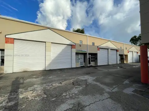 Warehouse for Storage and Distribution