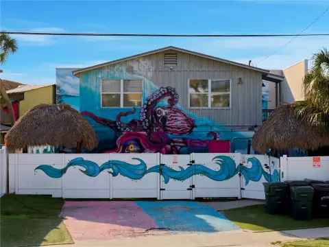 Renovated Duplex in Siesta Key