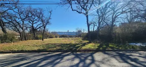 Residential Lot in East Fort Worth