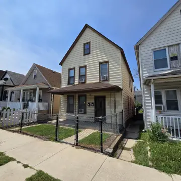 Two-Unit Duplex With Fenced Yard