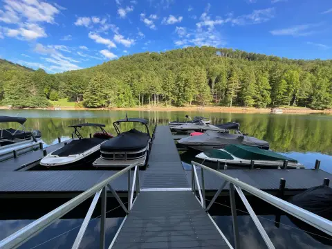 Residential Land in Lake Club