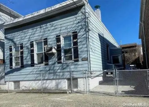 Two-Dwelling Property in College Point