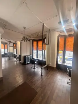 Mixed-Use Building With Salon Space
